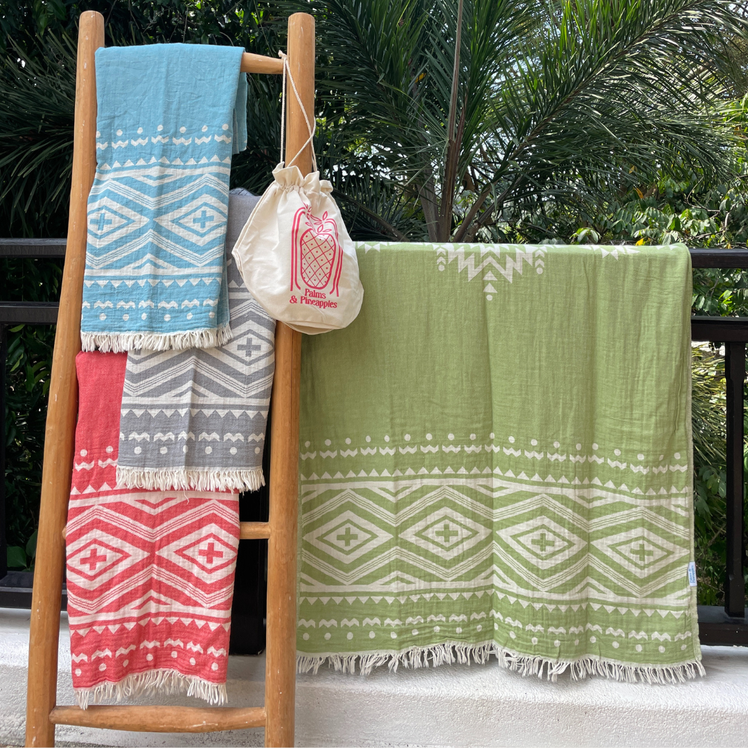 Plus - Petrol Blue - Palms & Pineapples