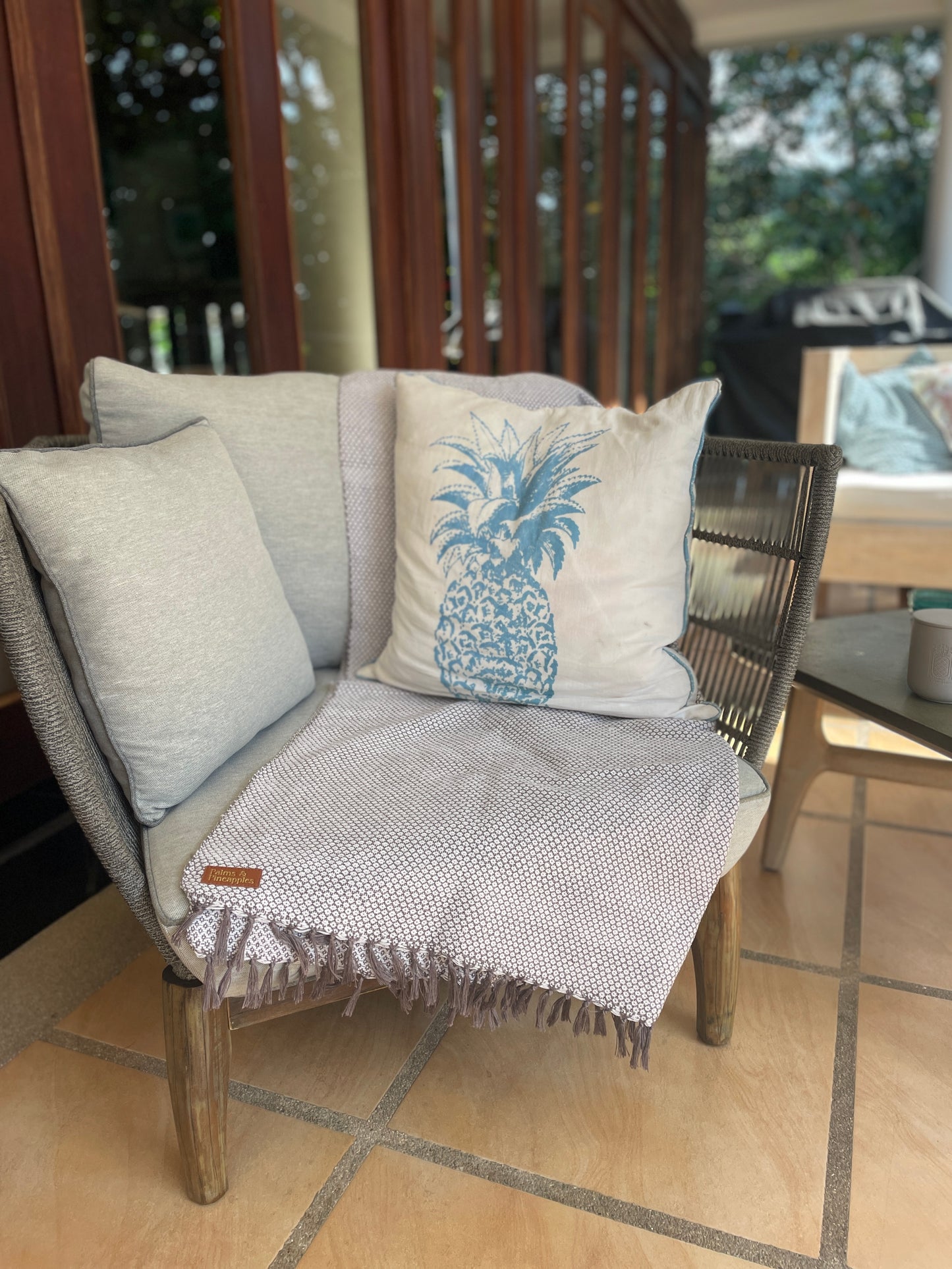 Latte (small design) - Palms & Pineapples